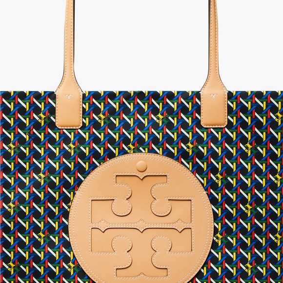 Tote - Picture 2 of 13